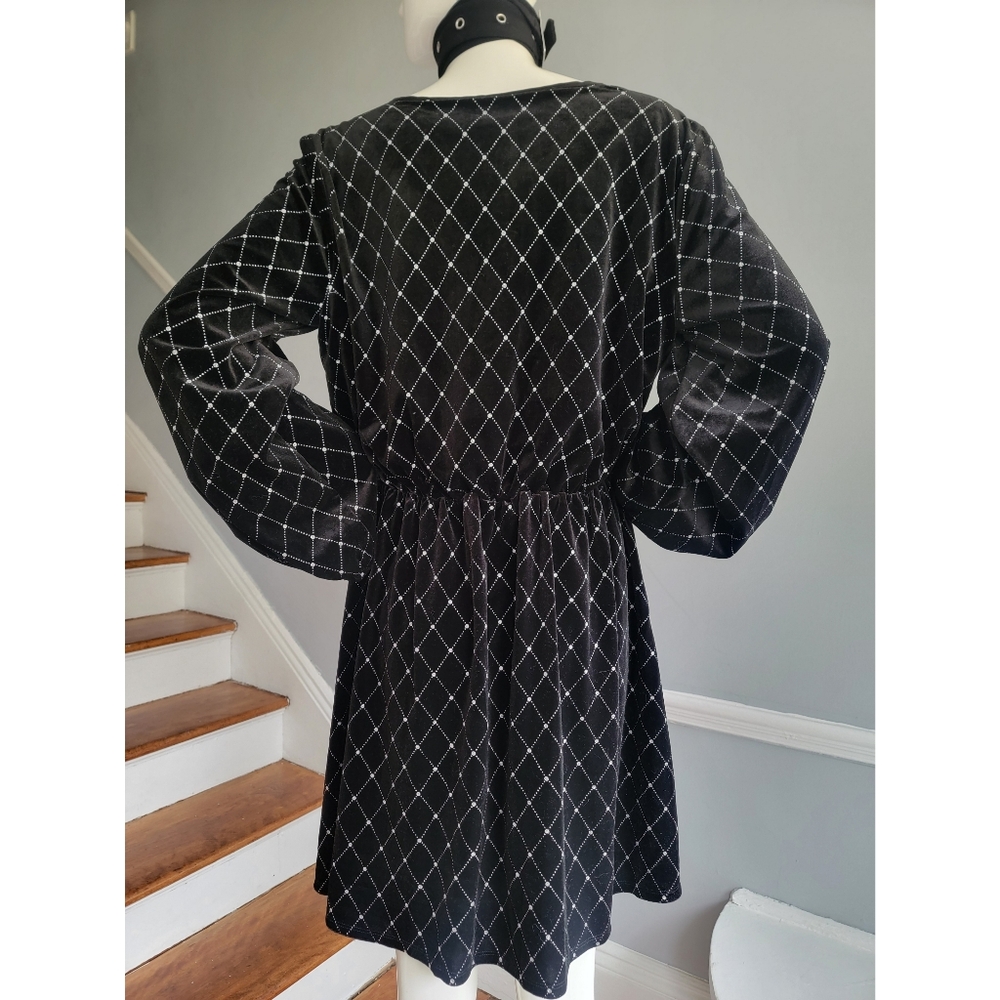EUC Black Velvet Dress 12p - Picture 3 of 10